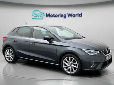 Używany Seat Ibiza FR 110 KM (80 kW) 2022 Szary Hatchback