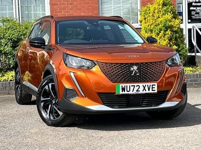 Second-hand Peugeot e-2008 Allure+ 98 kW (134 CP) 2022 Portocaliu SUV