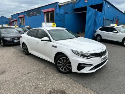 Used Kia Optima 134 HP (98 kW) 2018 White Sedan