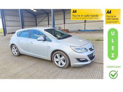 Used Vauxhall Astra SRi 2015 Silver Hatchback