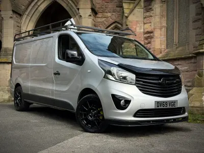 Used Vauxhall Vivaro Sportive 120 HP (88 kW) 2019 Silver MPV