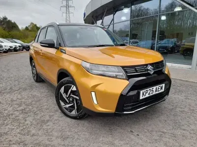 Używany Suzuki Vitara 2025 Żółty SUV