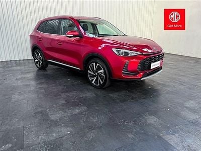 Tri coat dynamic red New 2025 MG ZS Trophy Sedan | £20,990 (Fair price)