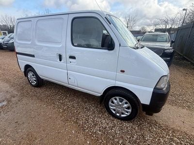 Used Suzuki Carry 2001 White Pickup