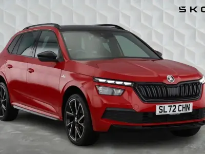 Usado Skoda Kamiq Monte Carlo 115 HP (84 kW) 2022 Vermelho SUV