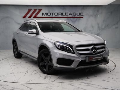 Usado Mercedes GLA200 AMG line 2015 Prateado SUV