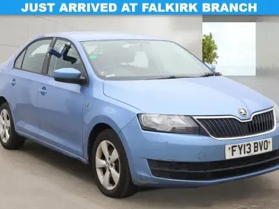 Used Skoda Rapid SE 122 HP (89 kW) 2013 Blue Hatchback