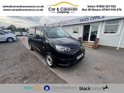Black Used 2022 Toyota Proace Active MPV | £9,270 (Good price)