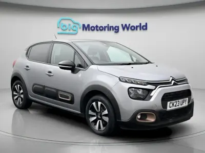 Usado Citroën C3 PureTech 82 HP (60 kW) 2023 Cinzento Citadino