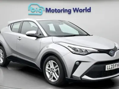 Używany Toyota C-HR 122 KM (89 kW) 2023 SUV