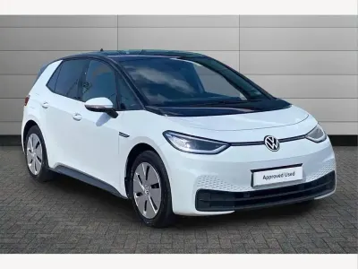 Used VW ID.3 Pro Performance 150 kW (204 HP) 2023 White Hatchback
