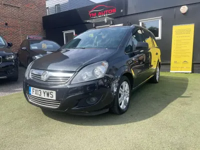 Used Vauxhall Zafira Design Edition 110 HP (80 kW) 2013 Black MPV
