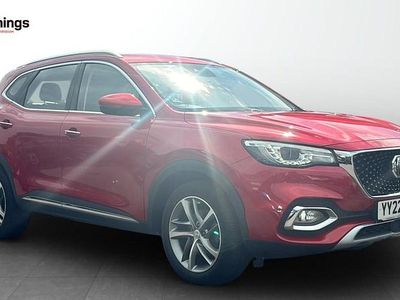 Red Used 2022 MG HS Excite SUV | £14,297 (Fair price)