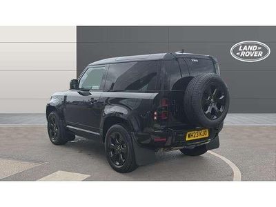 Usado Land Rover Defender HSE Dynamic 249 HP (183 kW) 2023 Preto SUV
