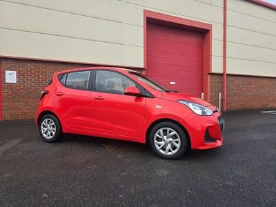 Red Used 2018 Hyundai i10 SE Hatchback | £5,999 (Good price)
