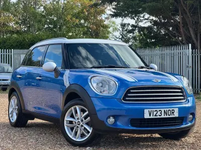 Used Mini Cooper 2012 Blue Hatchback