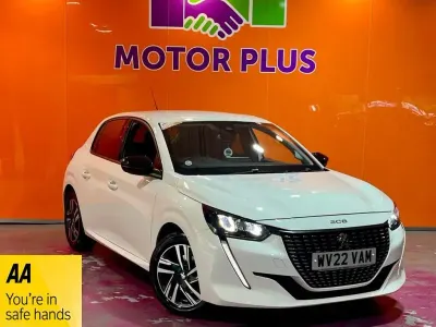 Used Peugeot 208 Allure Premium 100 HP (73 kW) 2022 White Hatchback