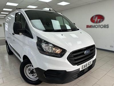 Used Ford Transit Custom 105 HP (77 kW) 2018 White Van
