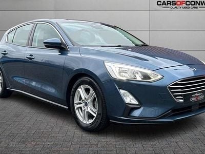 Used Ford Focus Zetec 120 HP (88 kW) 2018 Blue Hatchback
