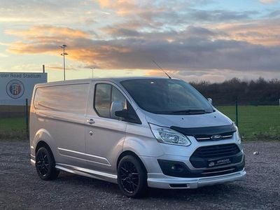 Used Ford Transit Custom Limited 130 HP (95 kW) 2016 Silver Van