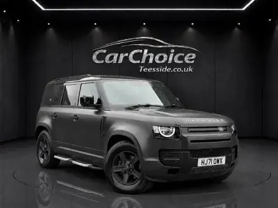 Used Land Rover Defender S 200 HP (147 kW) 2021 White SUV