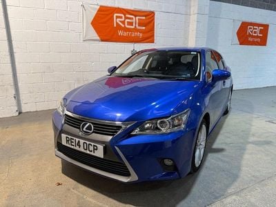 Lexus CT200h