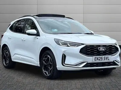 Used Ford Kuga ST-Line X 243 HP (178 kW) 2025 Frozen white SUV