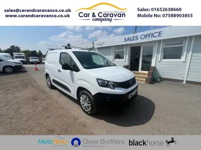 Used Peugeot Partner 2021 White MPV