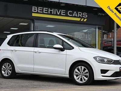 Used VW Golf Sportsvan SE 110 HP (80 kW) 2016 White MPV
