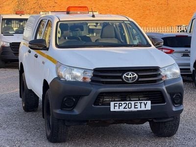 White Used 2020 Toyota HiLux Active Pickup | £13,695 (Good price)