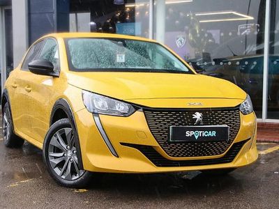 Used Peugeot e-208 Allure Premium 100 kW (136 HP) 2022 Yellow Hatchback