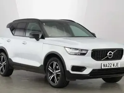 Used Volvo XC40 R-Design 161 HP (118 kW) 2022 Silver SUV