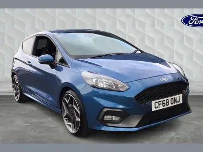 Używany Ford Fiesta ST 200 KM (147 kW) 2018 Niebieski Hatchback