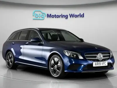 Begagnad Mercedes C200 Premium 198 HK (145 kW) 2019 Blå Kombi