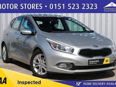 Usado Kia Ceed 126 HP (92 kW) 2015 Prateado Citadino