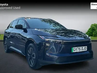 Used Toyota bZ4X Design 164 kW (224 HP) 2025 Blue SUV