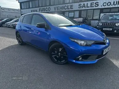 Used Toyota Auris Hybrid