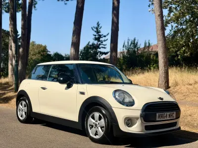 Used Mini ONE Hatch 102 HP (75 kW) 2014 White Hatchback