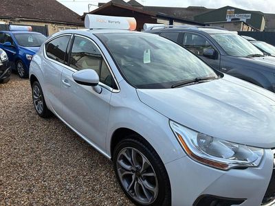 Used Citroën DS4 115 HP (84 kW) 2012 White Hatchback