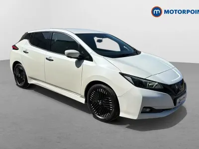 Used Nissan Leaf N-Connecta 110 kW (150 HP) 2023 White Hatchback
