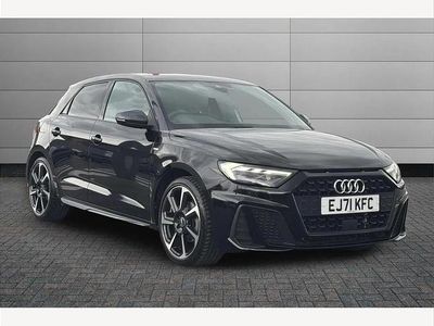 Usado Audi A1 Black Edition 150 HP (110 kW) 2022 Preto SUV