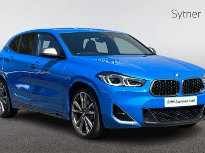 Begagnad BMW X2 Comfort Edition 306 HK (225 kW) 2022 Blå SUV