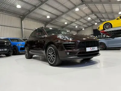 Used Porsche Macan 252 HP (185 kW) 2017 Brown SUV