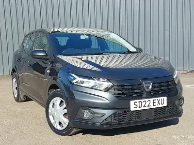 Begagnad Dacia Sandero Comfort 91 HK (66 kW) 2022 Grå Halvkombi