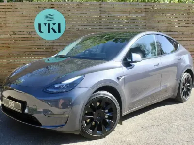 Używany Tesla Model Y 250 kW (340 KM) 2022 Szary SUV