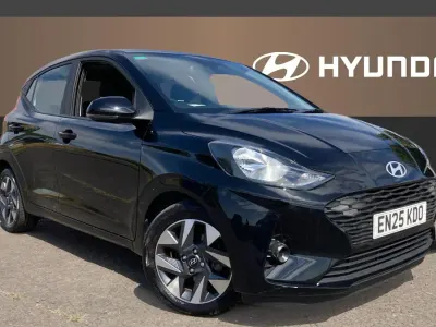 Used Hyundai i10 Advanced 63 HP (46 kW) 2025 Black Hatchback