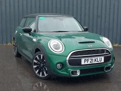 Used Mini Cooper S Exclusive 192 HP (141 kW) 2021 Green Hatchback