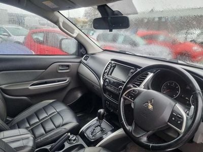 Used Mitsubishi L200 178 HP (130 kW) 2017 Silver Pickup