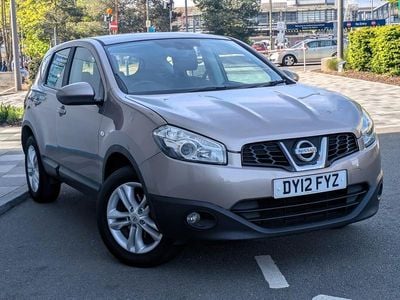 Begagnad Nissan Qashqai Acenta 2012 Beige SUV