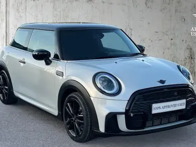 Używany Mini Cooper Sport 136 KM (100 kW) 2021 Srebrny Hatchback